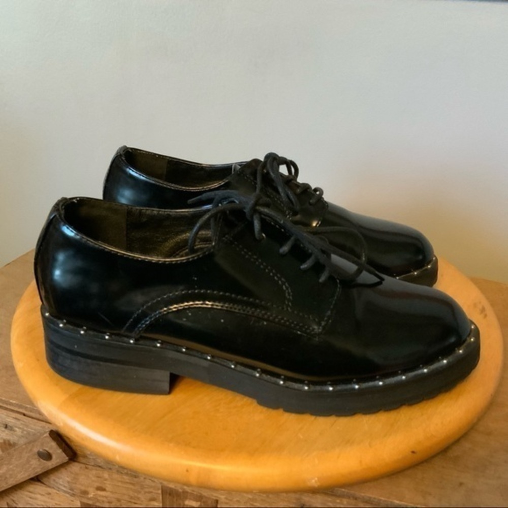 Steve madden black patent leather oxford with stud accent 7